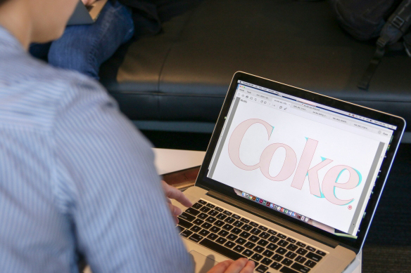 健怡可樂新品牌包裝設計，形象vi設計